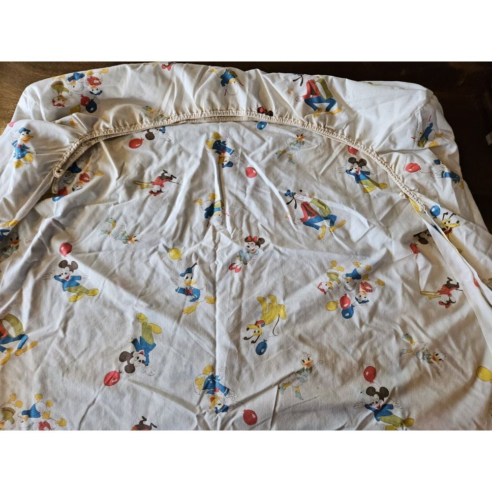 VTG WALT DISNEY PRODUCTIONS MICKY MOUSE WAMSUTTA CRIB SHEET FITTED 1970s?